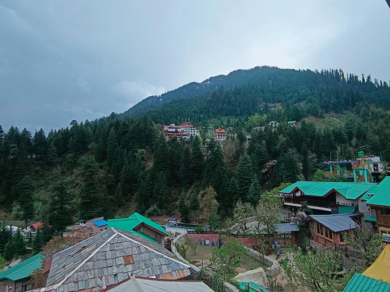 Non Stop Cafe Hostel & Stay Манали Номер фото